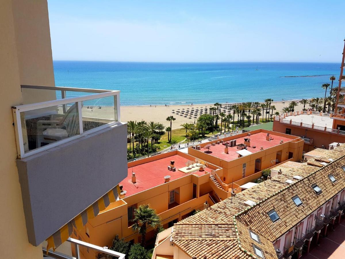 Apartamentos Tamarindos ベナルマデナ エクステリア 写真
