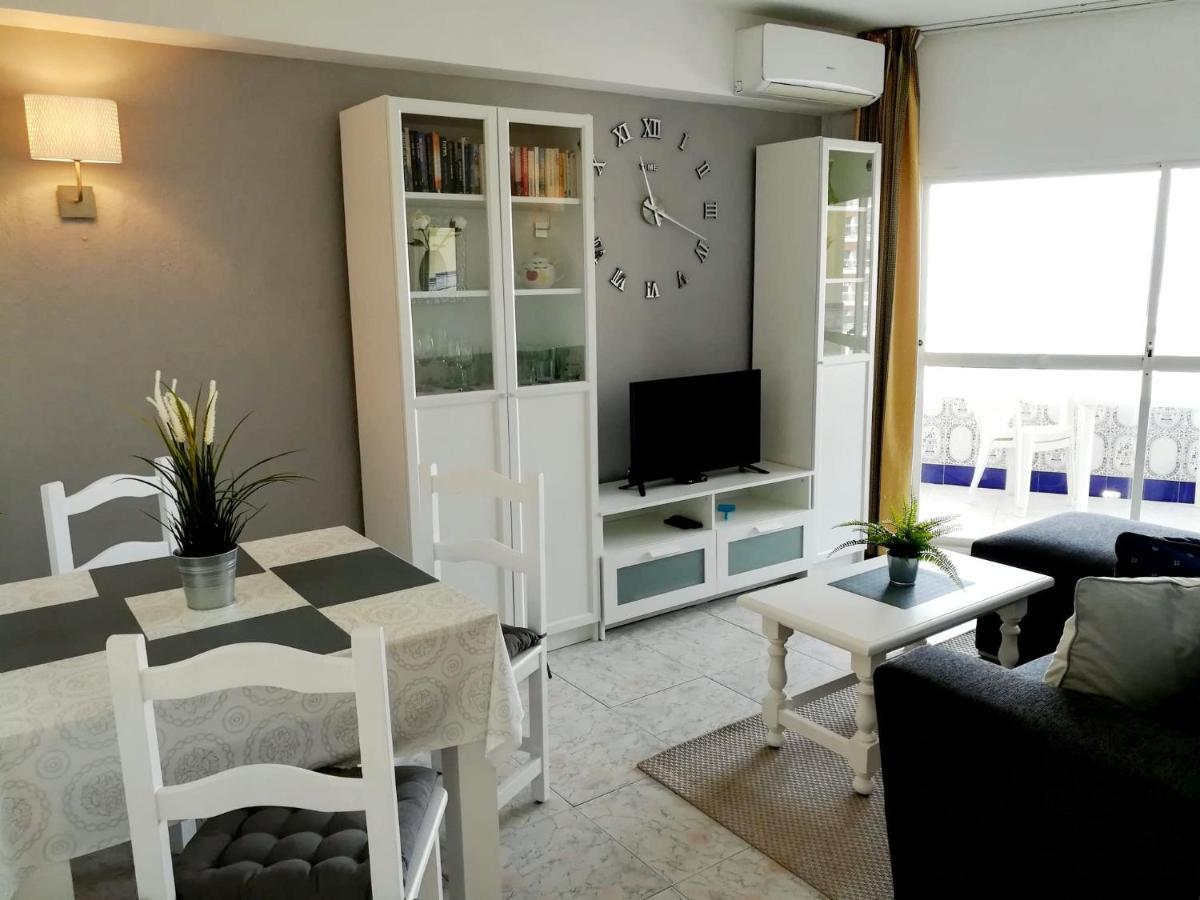 Apartamentos Tamarindos ベナルマデナ エクステリア 写真